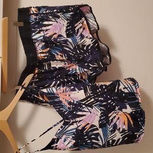 L.L. Bean Tropical Print Women’s Swim Set in Navy, White, Pink, Peach
